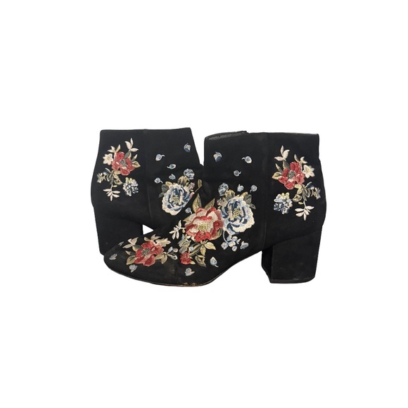 White House Black Market Black Floral Ankle Boots Size 8.5 - Picture 2 of 10